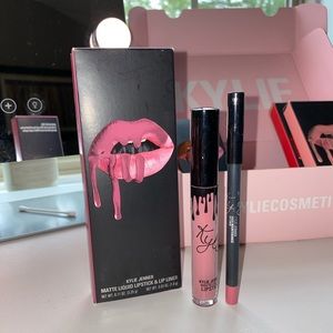Brand new: Kylie Lipkit (High Maintenance)